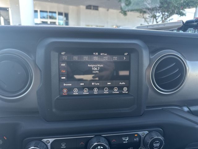 Used 2020 Blue Jeep Unlimited Sport S image 17