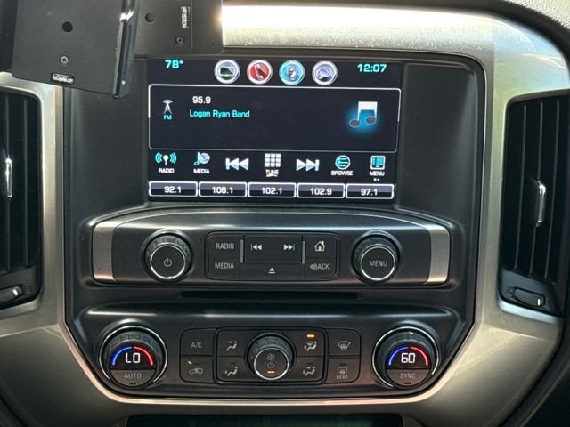 Used 2018 Gray Chevrolet LT image 10