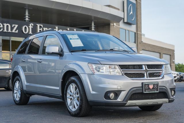 Silver (Billet Clearcoat) 2017 Dodge Journey SUV / Crossover Front-Wheel Drive 6-Speed Automatic