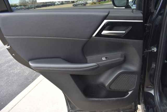 Used 2024 Mitsubishi Outlander SUV