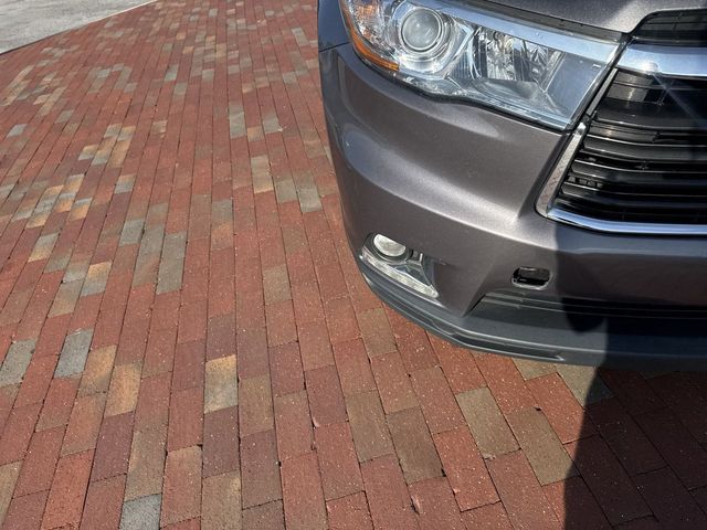 Used 2015 Toyota Highlander SUV