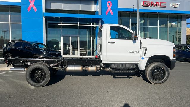 2024 Chevrolet Silverado 5500HD Work Truck 15