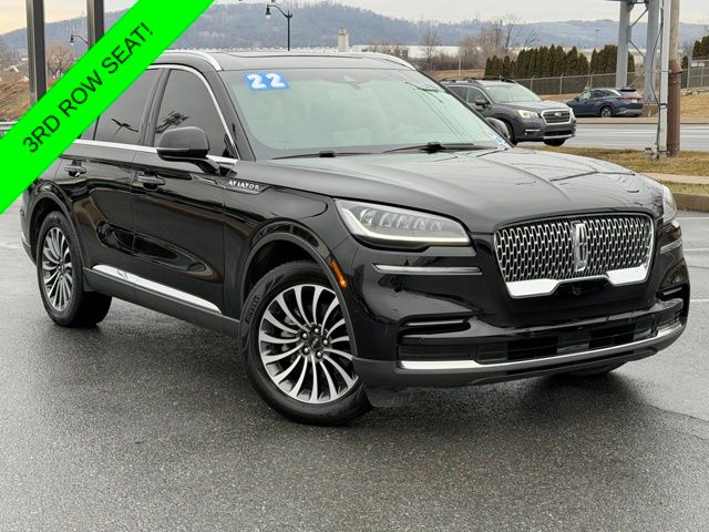 Infinite Black Metallic Clearcoat 2022 Lincoln Aviator Standard AWD SUV / Crossover All-Wheel Drive Automatic