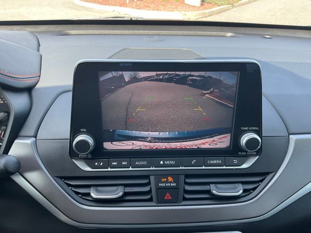 Used 2023 Nissan Altima Sedan