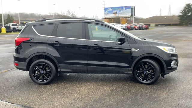 2019 Ford Escape SEL 9