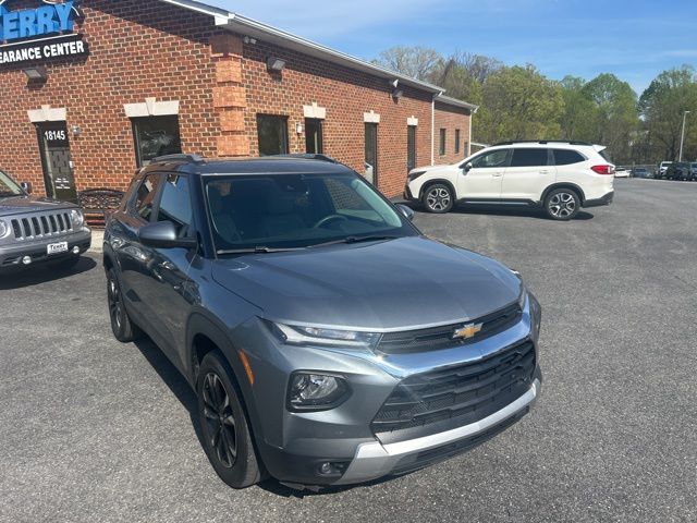 Gray (Satin Steel Metallic) 2021 Chevrolet Trailblazer LT FWD SUV / Crossover Front-Wheel Drive Continuously Variable Transmission