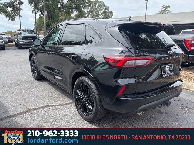 Used Car 2023 Ford Escape  St-line Elite For Sale Under $30,000 In San Antonio, Texas