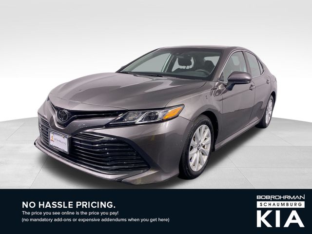 2018 Toyota Camry LE 2