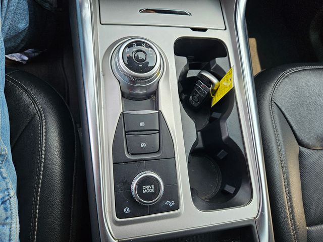 2023 Ford Explorer Limited photo