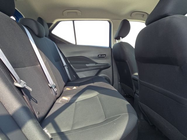 2024 Nissan Kicks S:B01807