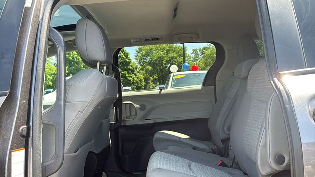 Used 2024 Toyota Sienna Van