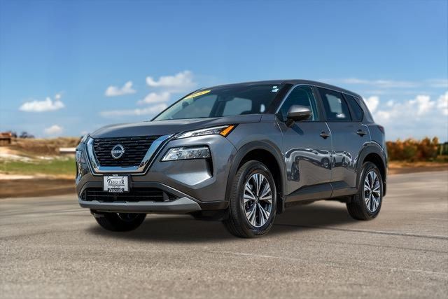 2022 Nissan Rogue SV 3