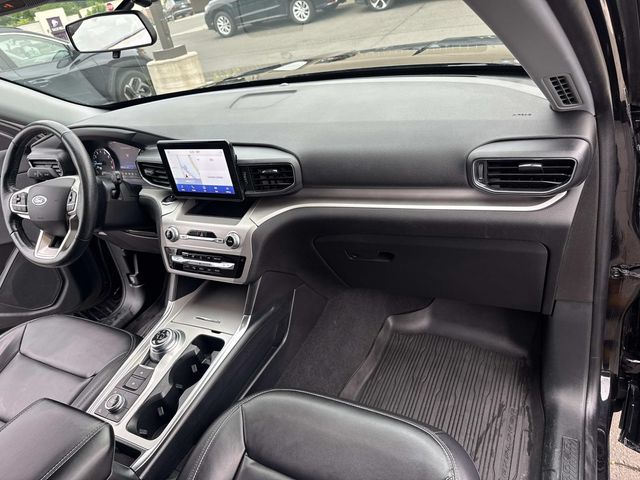 2021 Ford Explorer - Image 19