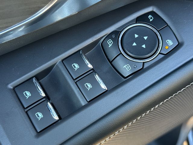 New 2026 Black Ford Platinum image 22