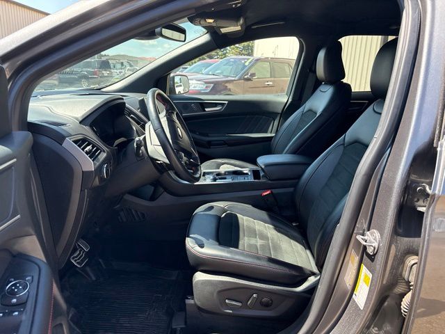 2023 Carbonized Gray Metallic Ford Edge ST Line AWD SUV