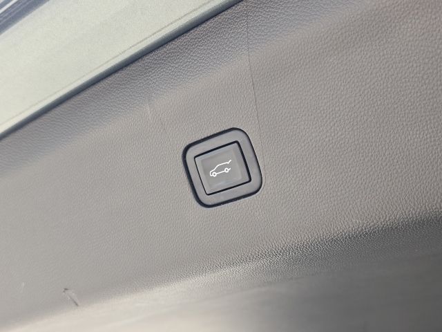 2023 Buick Enclave Avenir:C02708