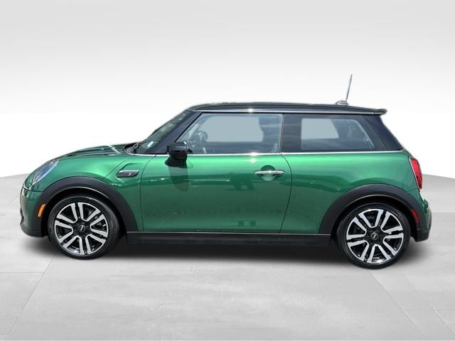 2022 MINI Cooper S Signature 8