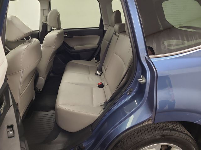 2016 – Subaru – Forester