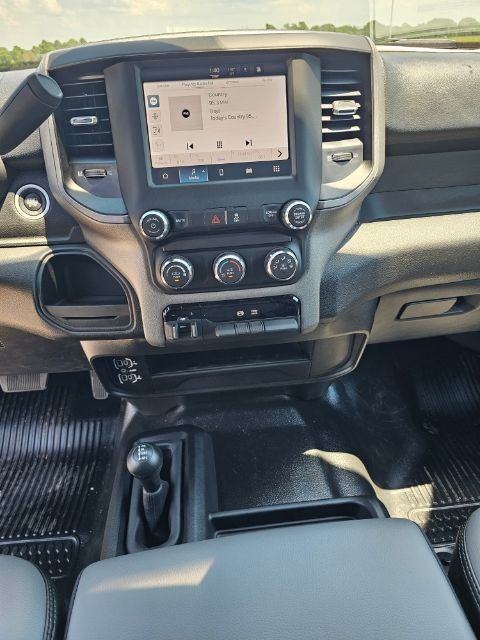 2024 Ram 2500 Tradesman 18