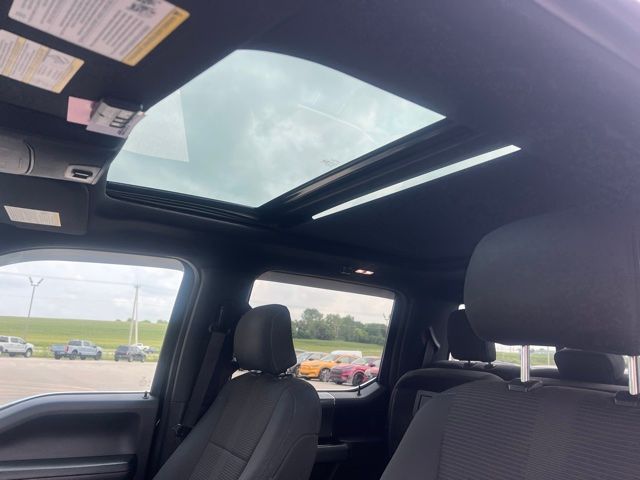 Used 2016 Shadow Black Ford XLT image 14