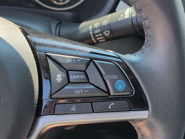 Used 2023 White Nissan 2.5 SV image 19