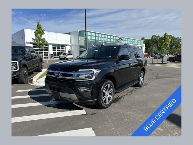 Black Metallic 2024 Ford Expedition SUV / Crossover Four-Wheel Drive Automatic
