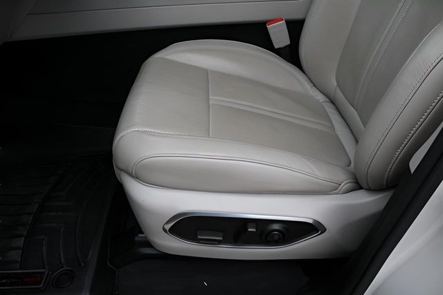 Used Car 2022 Jeep Wagoneer  Series Iii For Sale Under $40,000 In Austin, Texas