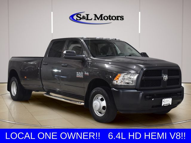 Gray (Granite Crystal Metallic Clearcoat) 2018 RAM 3500 Pickup Truck 4X2 6-Speed Automatic