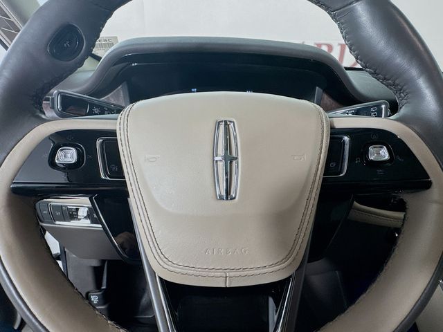 2022 Pristine White Metallic Tri-Coat Lincoln Aviator Reserve RWD SUV