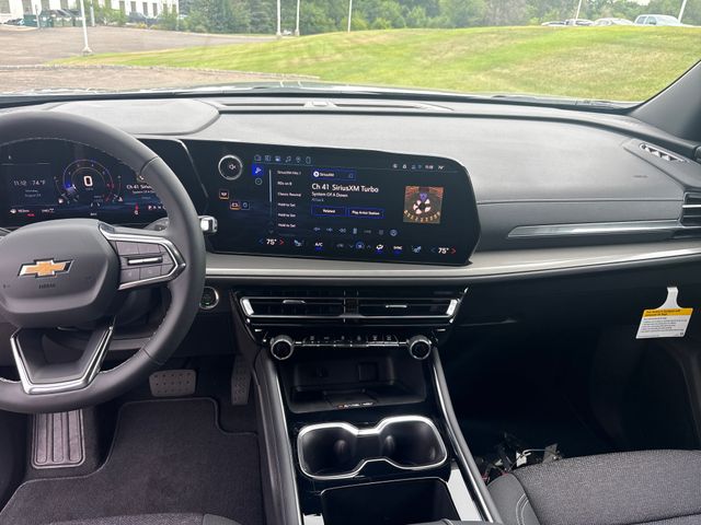 New 2027 Chevrolet Traverse SUV