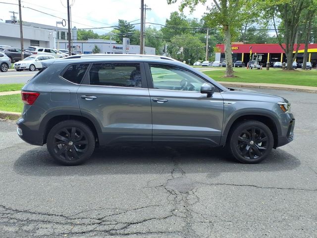 2023 Volkswagen Taos - Image 8