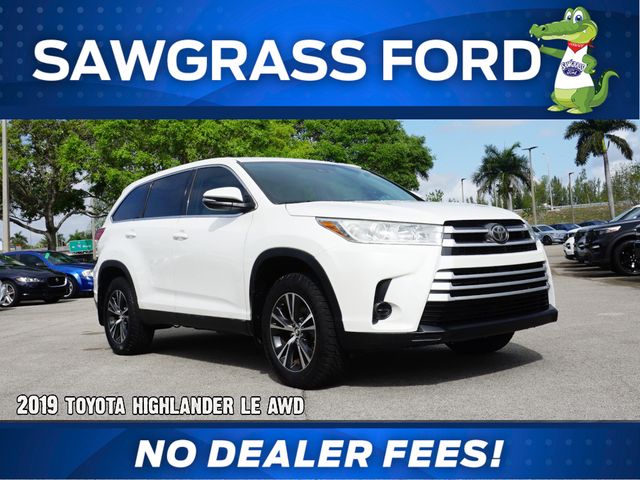 White (Blizzard Pearl) 2019 Toyota Highlander LE AWD SUV / Crossover All-Wheel Drive 8-Speed Automatic