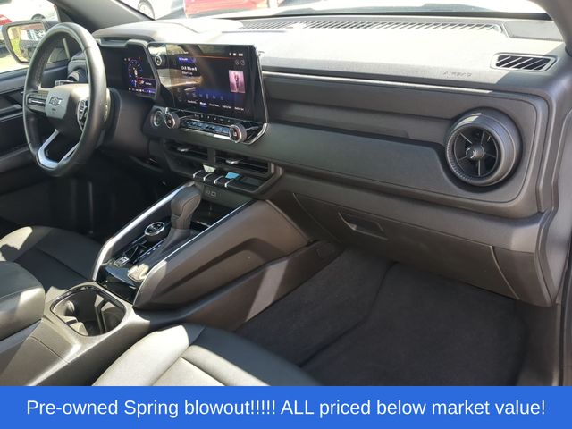 Used 2025 Summit White Chevrolet Trail Boss image 47