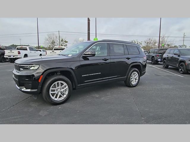 2026 Jeep Grand Cherokee L Laredo 4x4