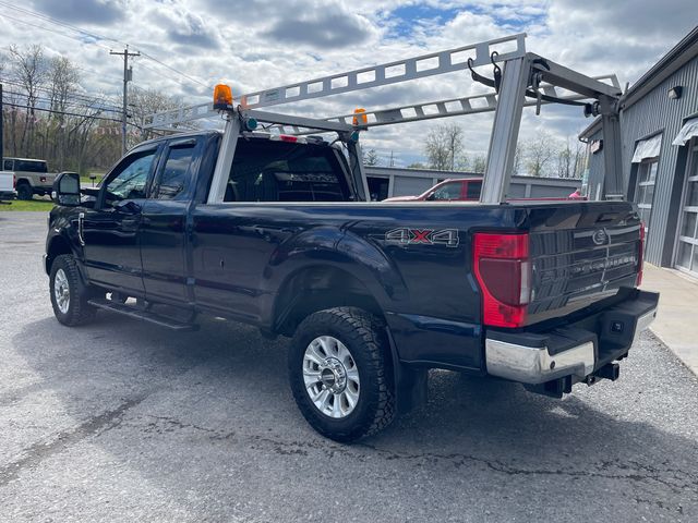 2022 Ford F-250SD XLT - Blue Metallic exterior view 5