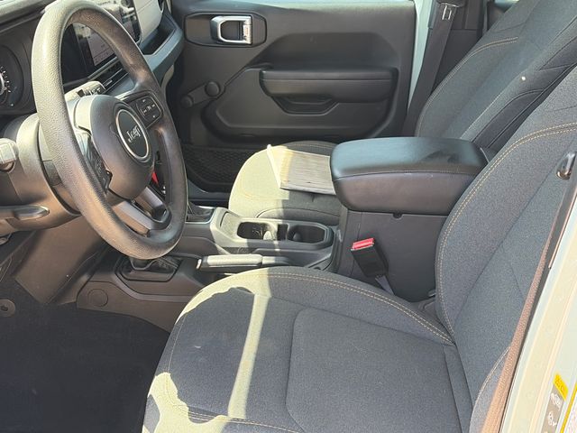 Used 2024 Jeep Wrangler SUV