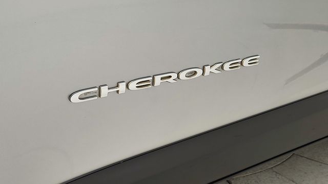 2014 Jeep Cherokee Limited Silver at Autostrade