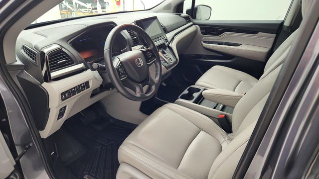 2023 Honda Odyssey Touring  at Community Kia