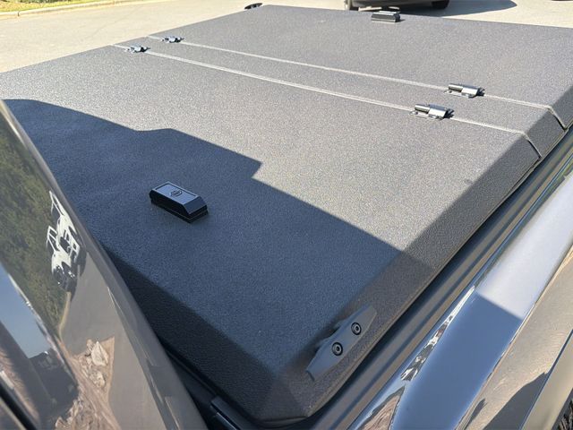 Used 2018  Ford Raptor image 19