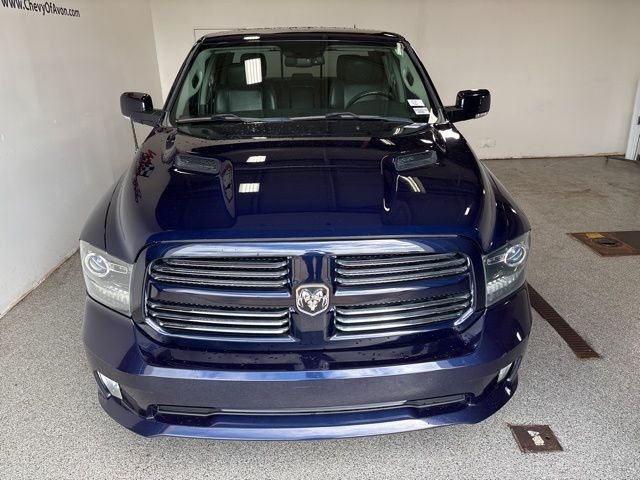 2016 RAM 1500 Sport photo