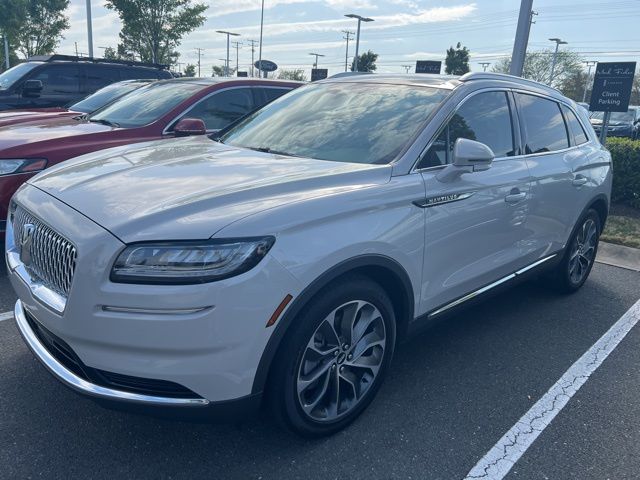Ceramic Pearl Metallic Tinted Clearcoat 2022 Lincoln Nautilus Reserve FWD SUV / Crossover Front-Wheel Drive 8-Speed Automatic