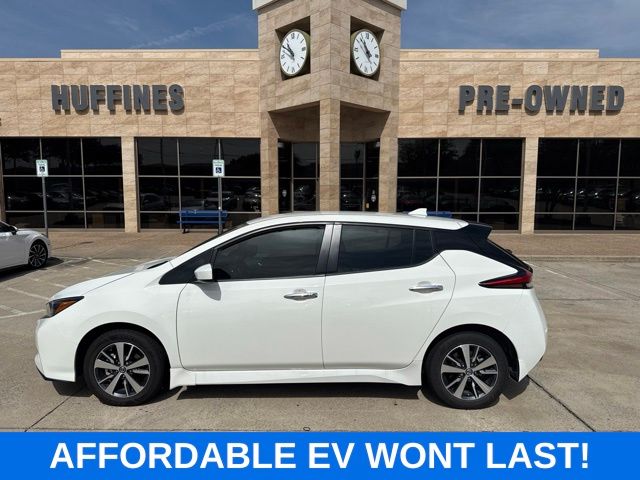 Glacier White 2022 Nissan LEAF Hatchback Front-Wheel Drive Automatic