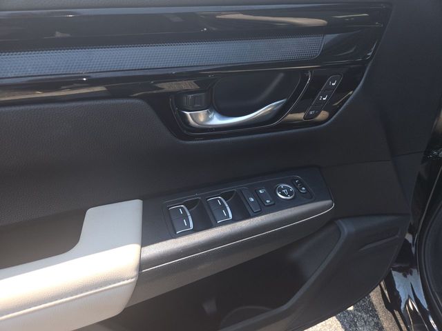 Used 2025 Honda CR-V SUV