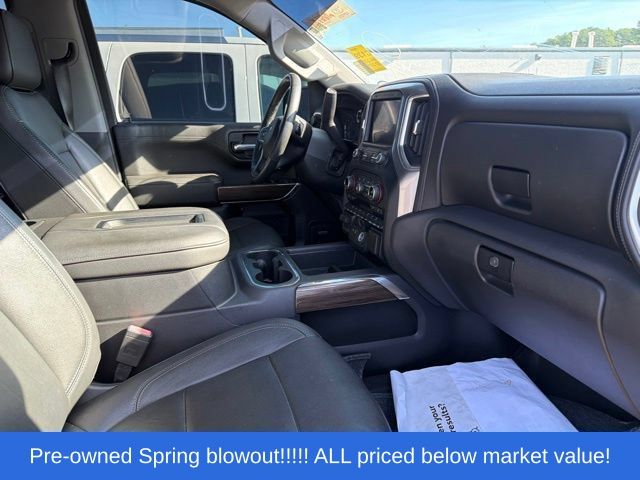 Used 2019 Black Chevrolet RST image 12