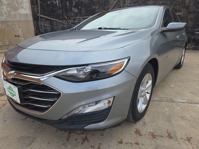 Sterling Gray Metallic 2024 Chevrolet Malibu Sedan Front-Wheel Drive Continuously Variable Transmission