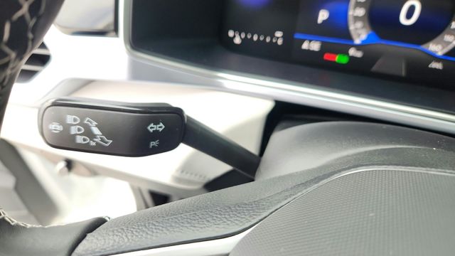 2025 Volkswagen Taos