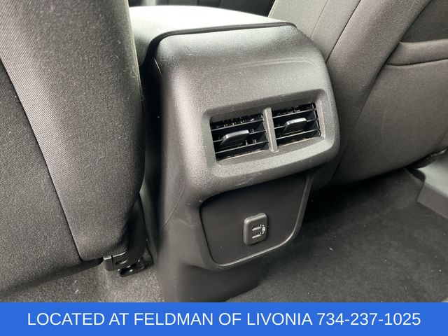 Used 2023 Chevrolet Equinox For Sale in Livonia, MI