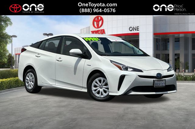 White (Blizzard Pearl) 2020 Toyota Prius Hatchback Front-Wheel Drive Continuously Variable Transmission