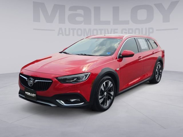 2018 Buick Regal TourX Essence AWD