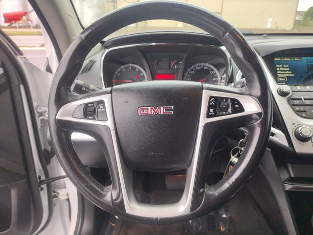 2017 GMC Terrain SLT photo